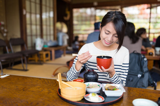 Mindful Eating: The Benefits of Slowing Down